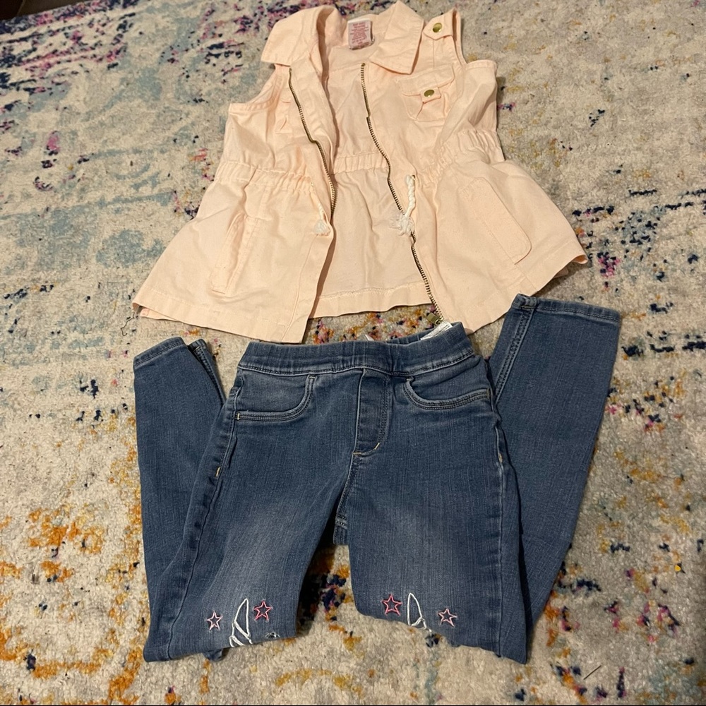 Pink Sleeveless light jacket (size 4/5)